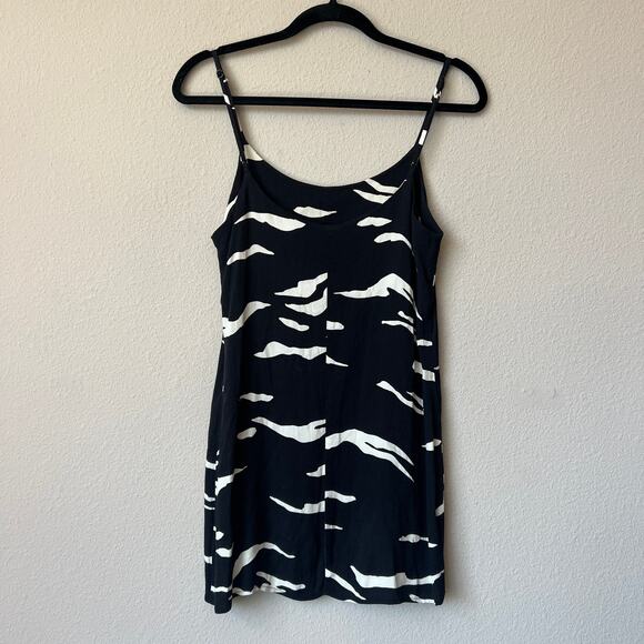 Reformation Lindsay Dress in Mustang Size 6 - Picture 3 of 5